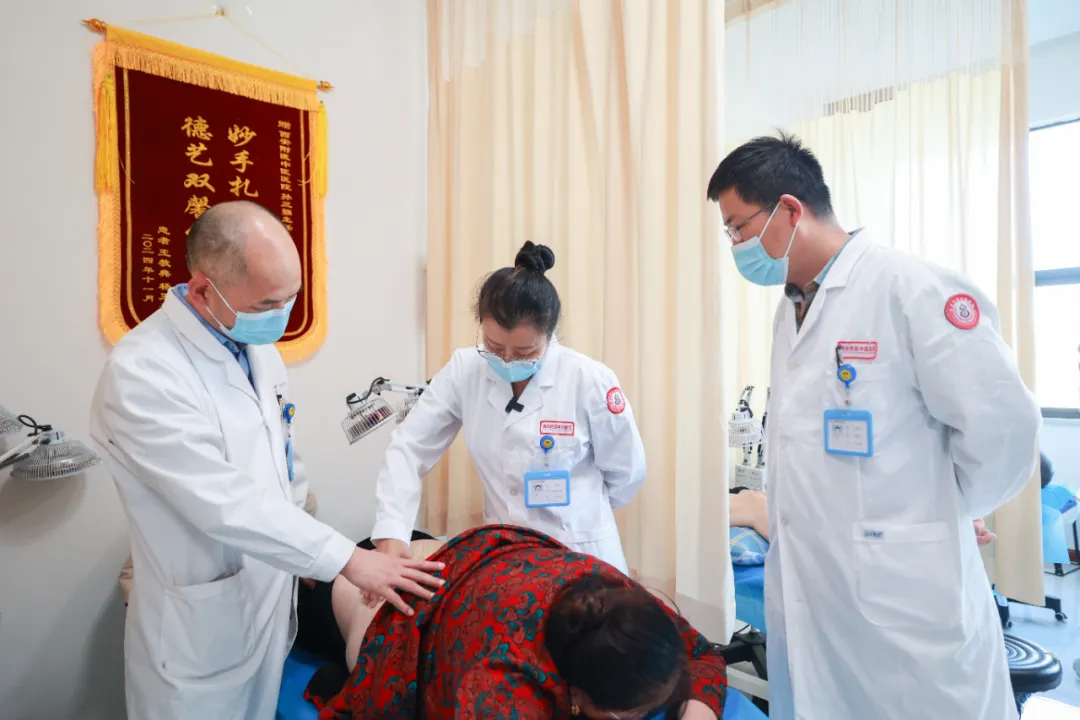 走进专家会诊现场，感受名医力量，西安市中医医院任媛媛教授亲临我院开展联合会诊