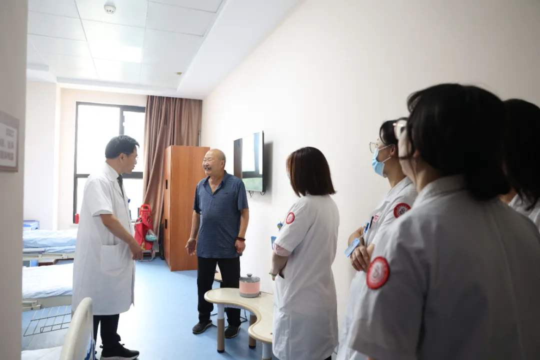 温情慰问退役军人，致敬全社会尊重的人!——西安附医退役军人服务小组慰问纪实