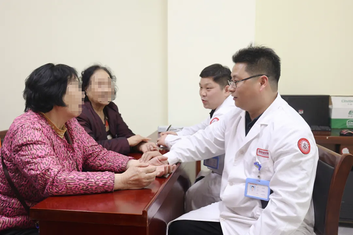 乳腺癌的致病因素有哪些?